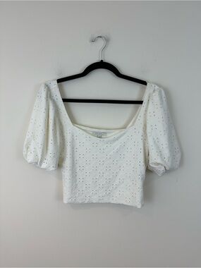 Z Supply White Eyelet Puff Sleeve Crop Top Blouse Size Medium Women's